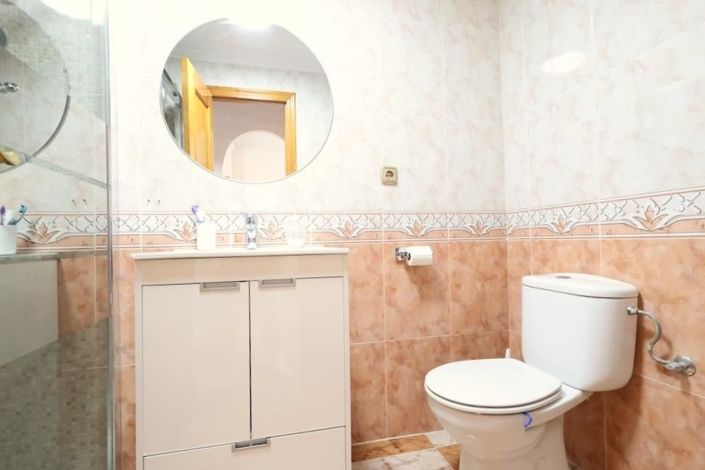 Image No.8-2 Bed Apartment for sale