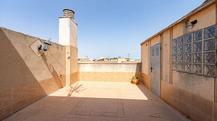 Image No.29-4 Bed Apartment for sale