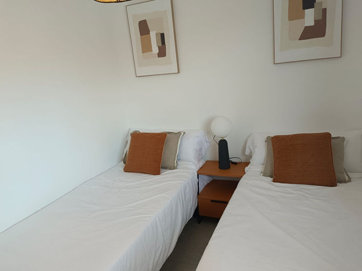 Image No.35-2 Bed Apartment for sale