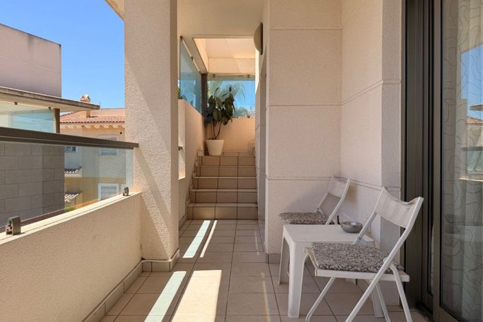 Image No.19-2 Bed Apartment for sale