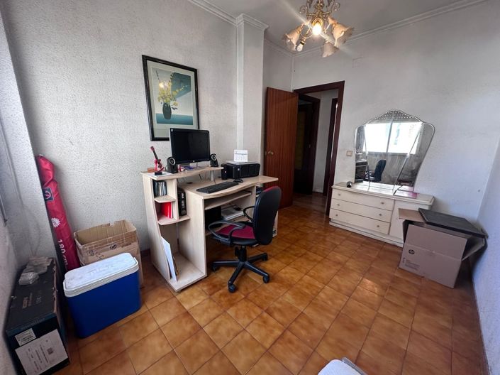 Image No.11-4 Bed Apartment for sale