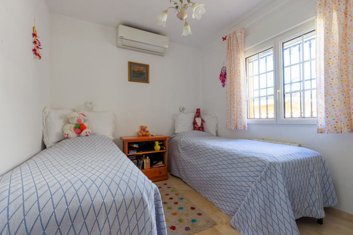 Image No.15-3 Bed Villa for sale
