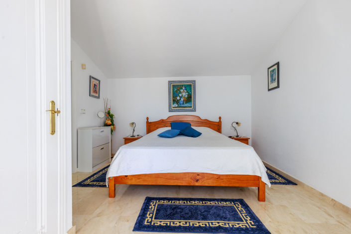 Image No.20-3 Bed Villa for sale