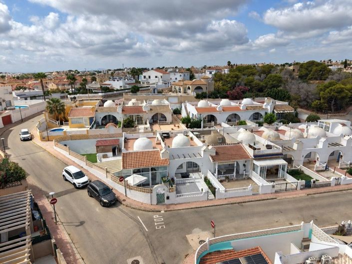 Image No.26-2 Bed Villa for sale