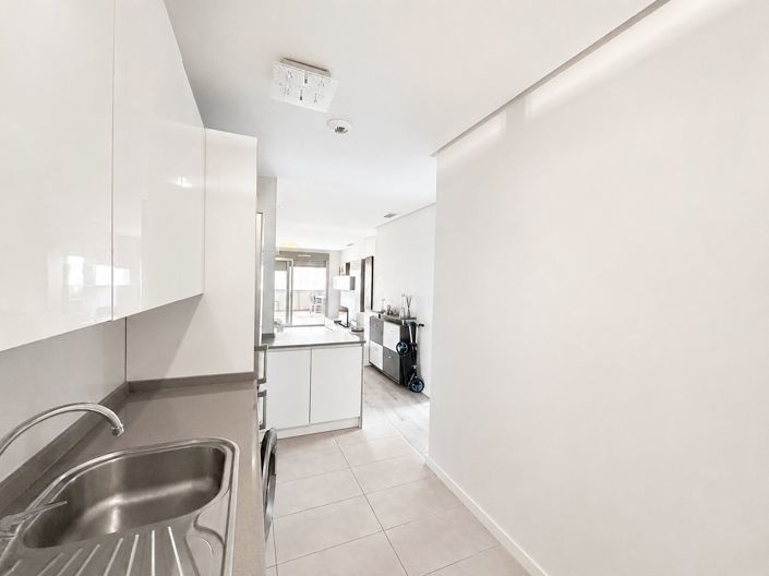 Image No.7-2 Bed Apartment for sale