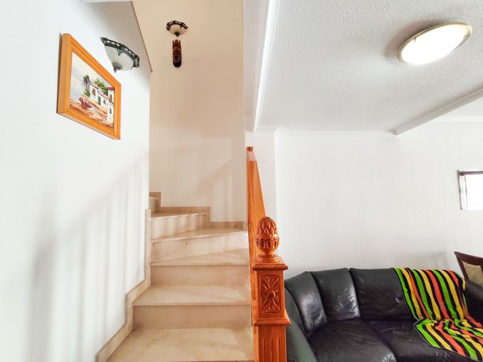 Image No.15-2 Bed House for sale