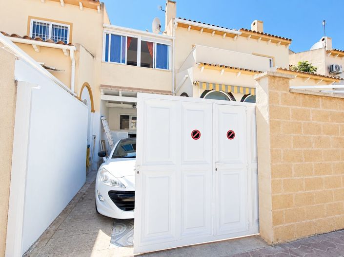 Image No.38-2 Bed House for sale
