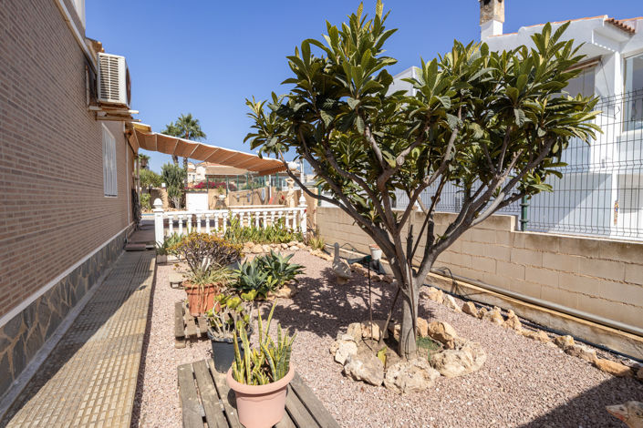 Image No.12-4 Bed Villa for sale