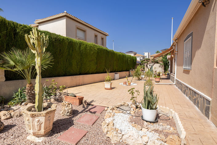 Image No.19-4 Bed Villa for sale