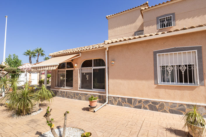 Image No.21-4 Bed Villa for sale