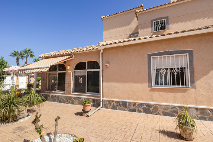 Image No.22-4 Bed Villa for sale