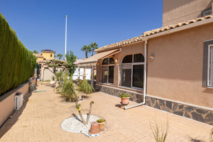 Image No.23-4 Bed Villa for sale