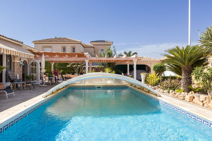 Image No.35-4 Bed Villa for sale
