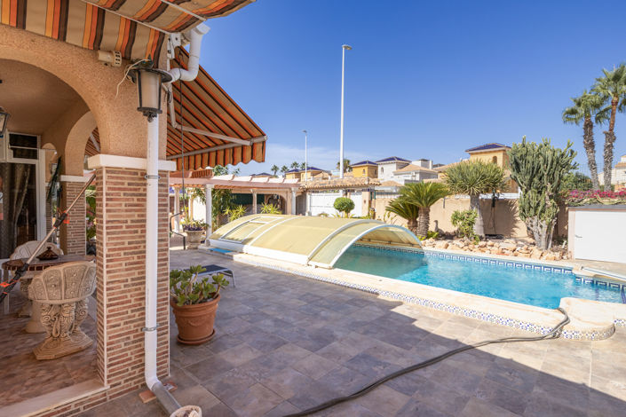 Image No.36-4 Bed Villa for sale
