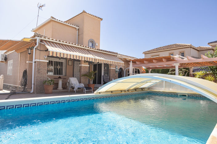 Image No.38-4 Bed Villa for sale