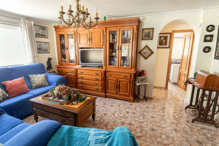 Image No.40-4 Bed Villa for sale