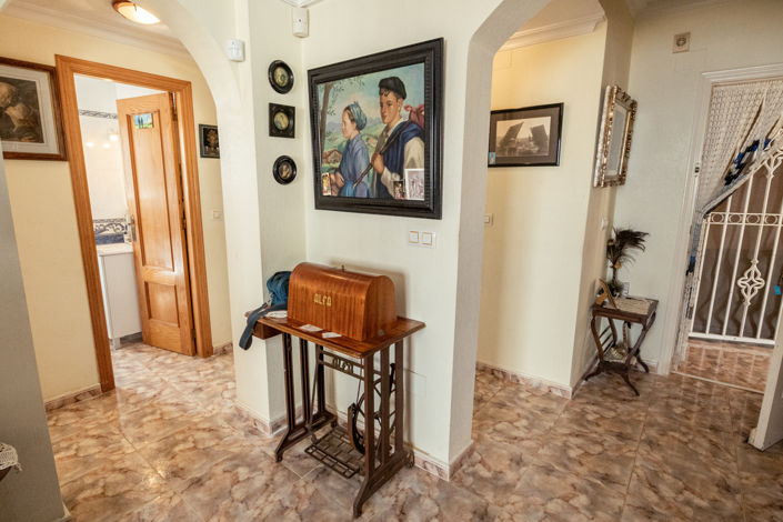 Image No.41-4 Bed Villa for sale