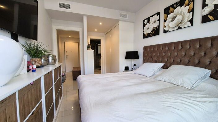 Image No.14-3 Bed Apartment for sale