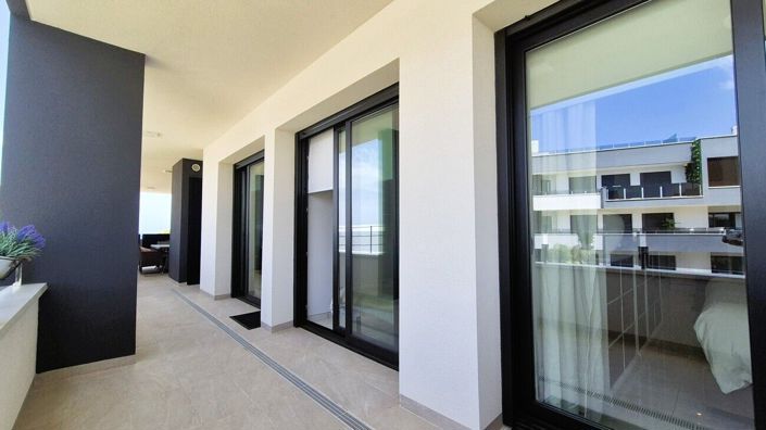 Image No.27-3 Bed Apartment for sale
