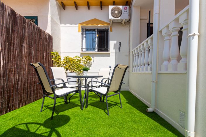 Image No.4-3 Bed Townhouse for sale