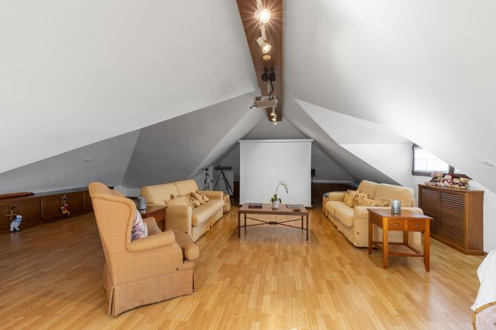 Image No.46-6 Bed Villa for sale