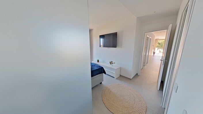 Image No.32-3 Bed Apartment for sale