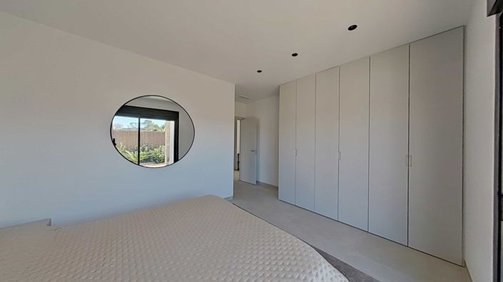 Image No.25-3 Bed Villa for sale