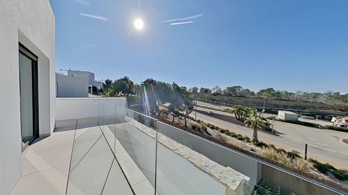 Image No.37-3 Bed Villa for sale