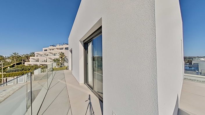 Image No.39-3 Bed Villa for sale