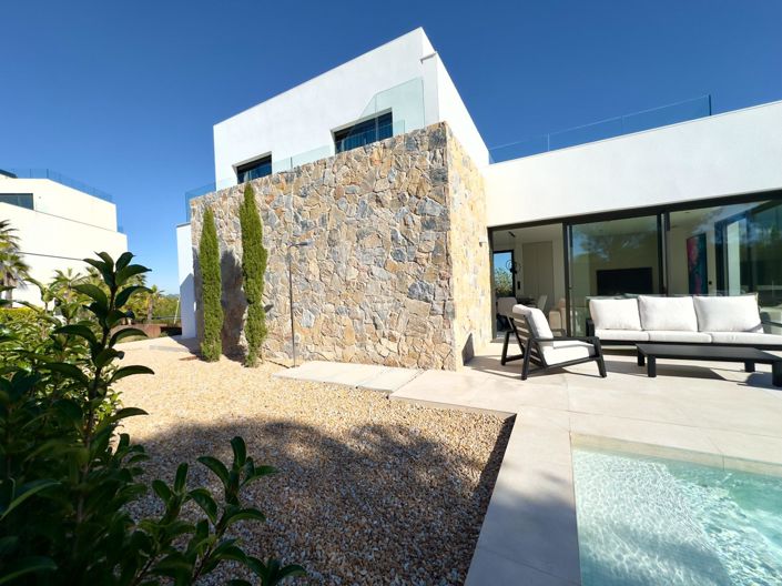 Image No.6-3 Bed Villa for sale