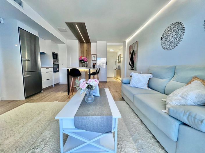 Image No.11-3 Bed Apartment for sale