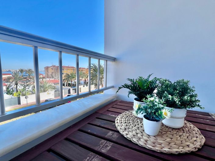 Image No.18-3 Bed Apartment for sale