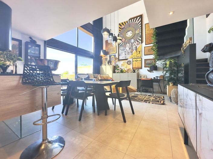 Image No.11-3 Bed Penthouse for sale