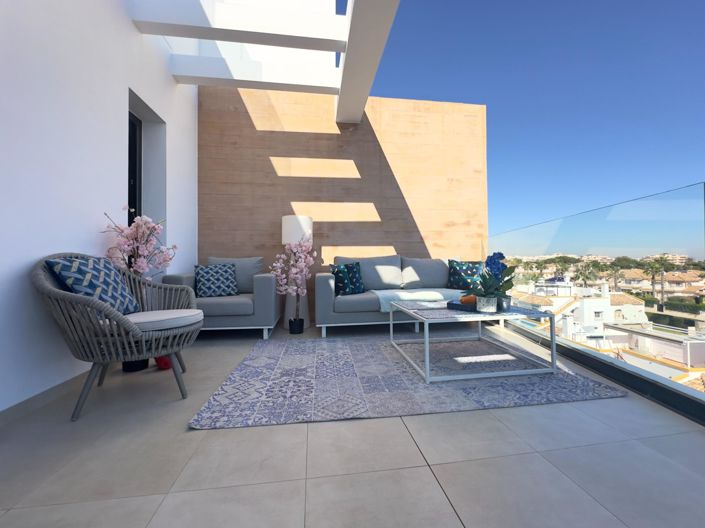 Image No.23-3 Bed Penthouse for sale