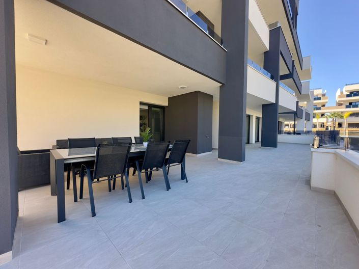 Image No.21-3 Bed Apartment for sale