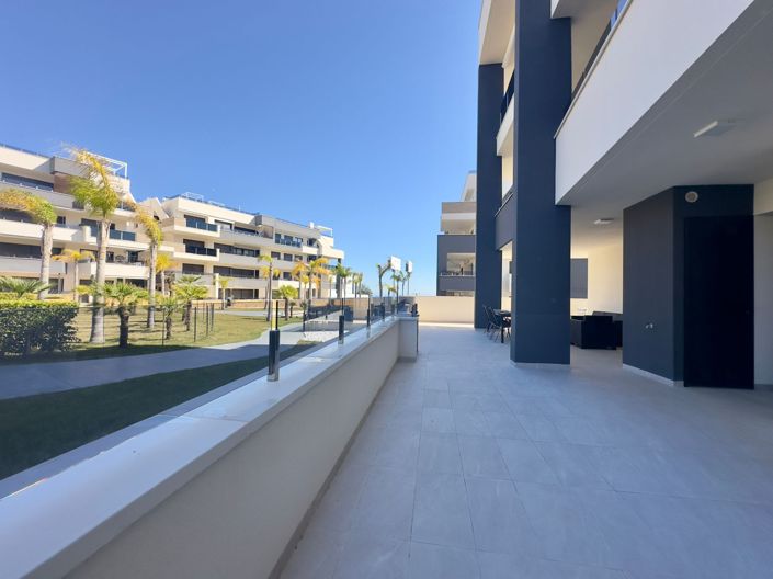 Image No.22-3 Bed Apartment for sale