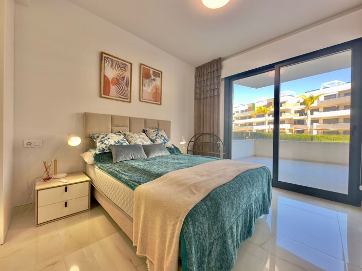 Image No.32-3 Bed Apartment for sale