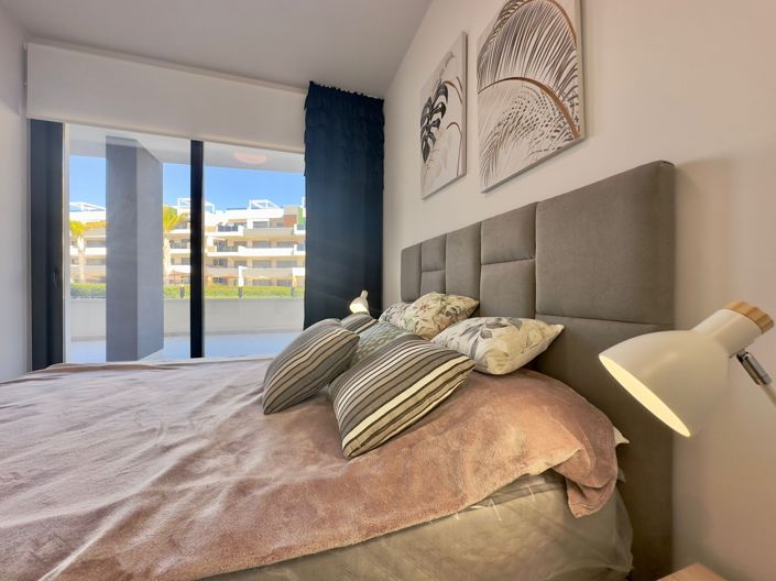 Image No.41-3 Bed Apartment for sale