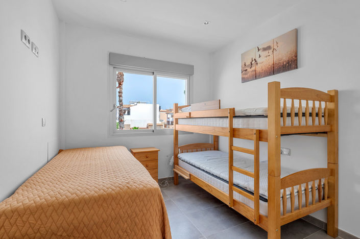Image No.17-2 Bed Villa for sale