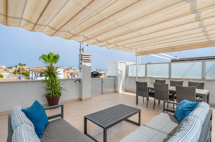Image No.2-2 Bed Villa for sale
