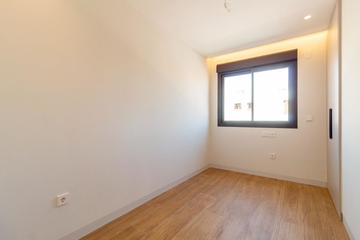 Image No.22-3 Bed Villa for sale