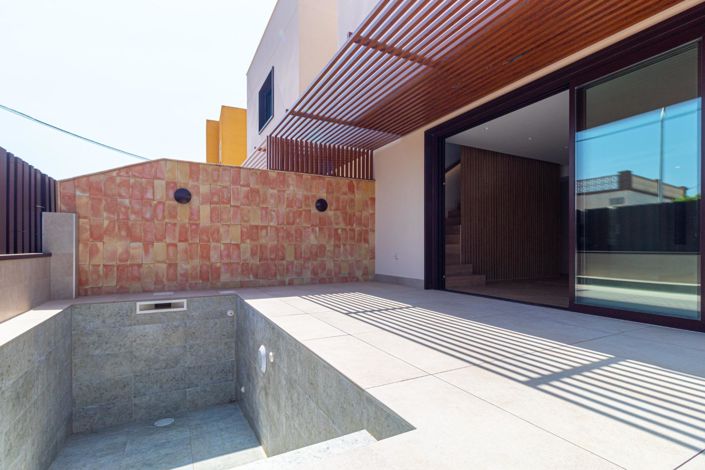 Image No.3-3 Bed Villa for sale