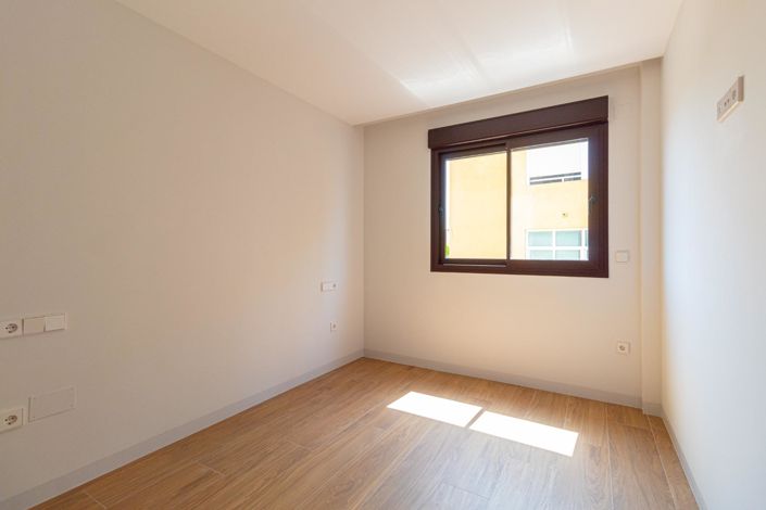 Image No.22-3 Bed Villa for sale