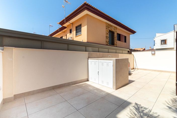 Image No.30-3 Bed Villa for sale