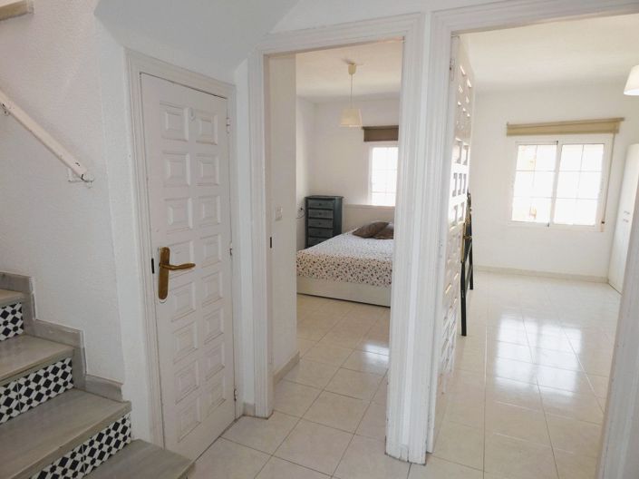 Image No.14-3 Bed Apartment for sale