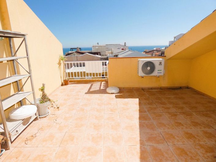Image No.32-3 Bed Apartment for sale
