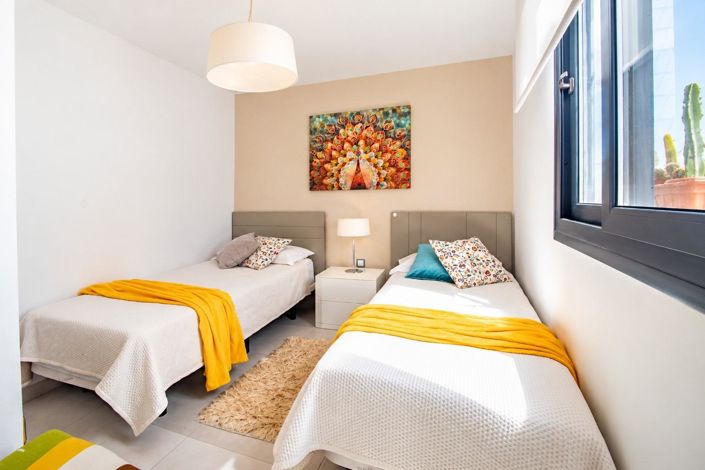 Image No.29-3 Bed Apartment for sale