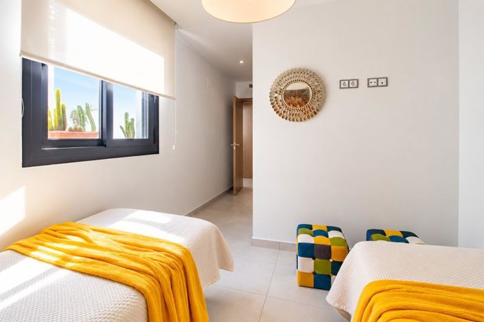 Image No.34-3 Bed Apartment for sale