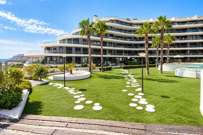 Image No.49-3 Bed Apartment for sale