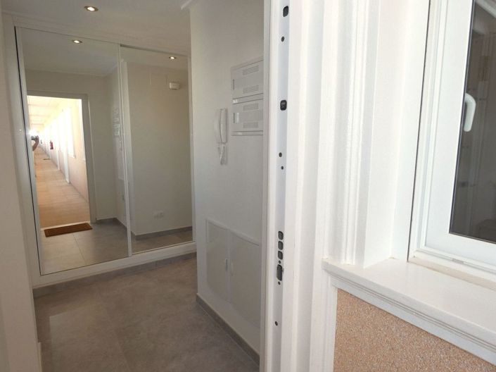 Image No.29-3 Bed Apartment for sale